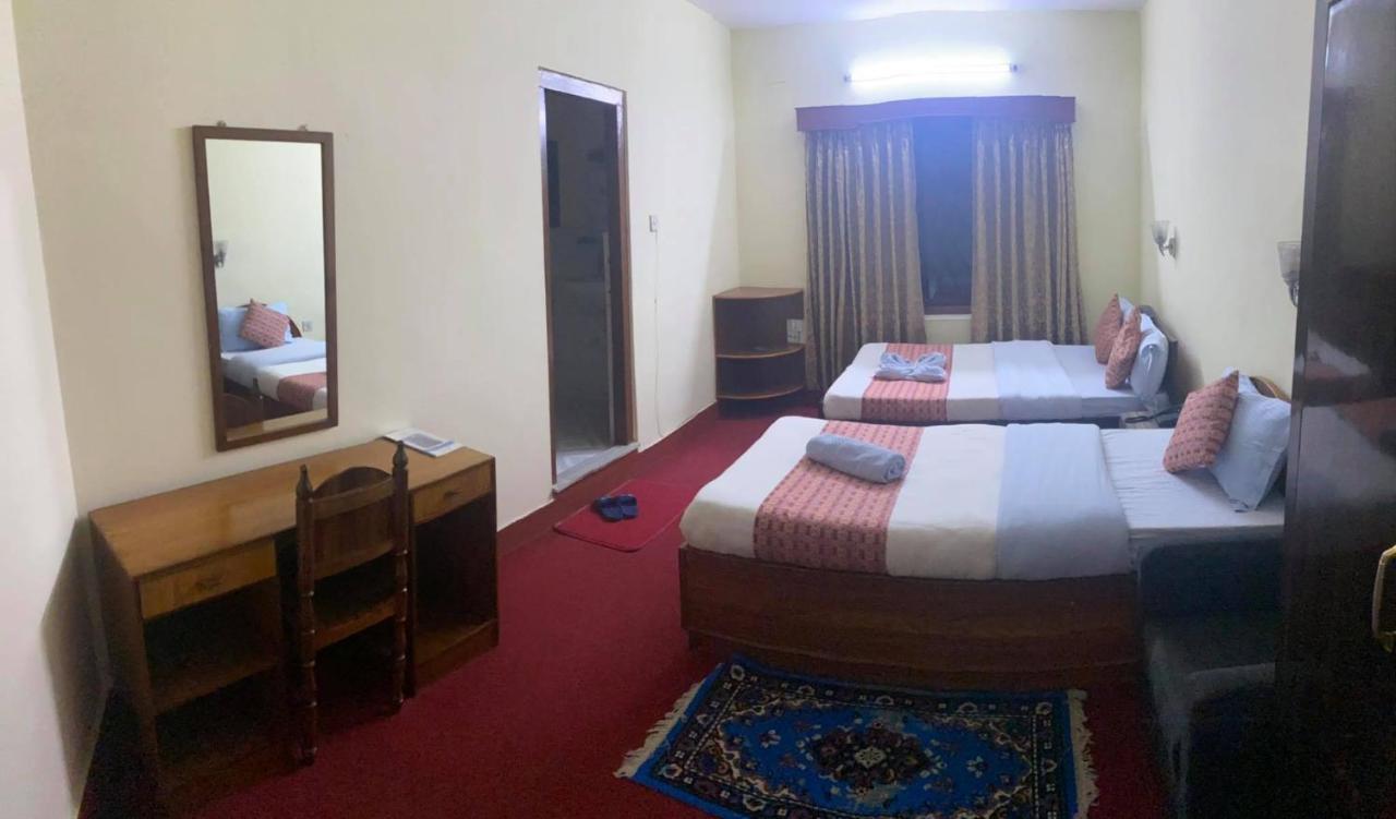 Hotel Blue Magnet Pokhara Exterior photo