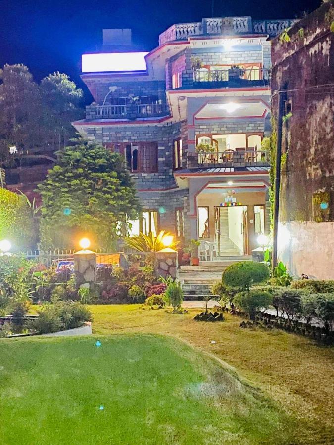 Hotel Blue Magnet Pokhara Exterior photo